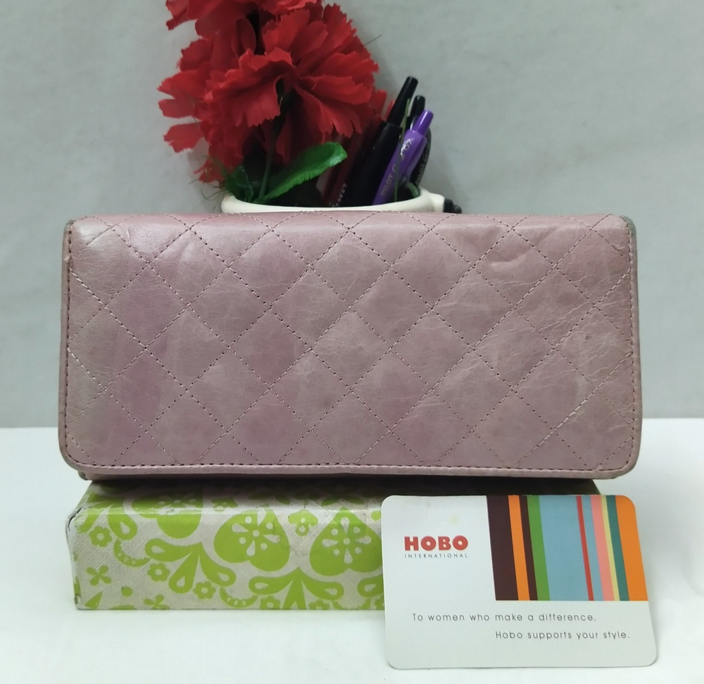 HOBO International Light Purple Leather Quilted Credit Card Bifold Wallet